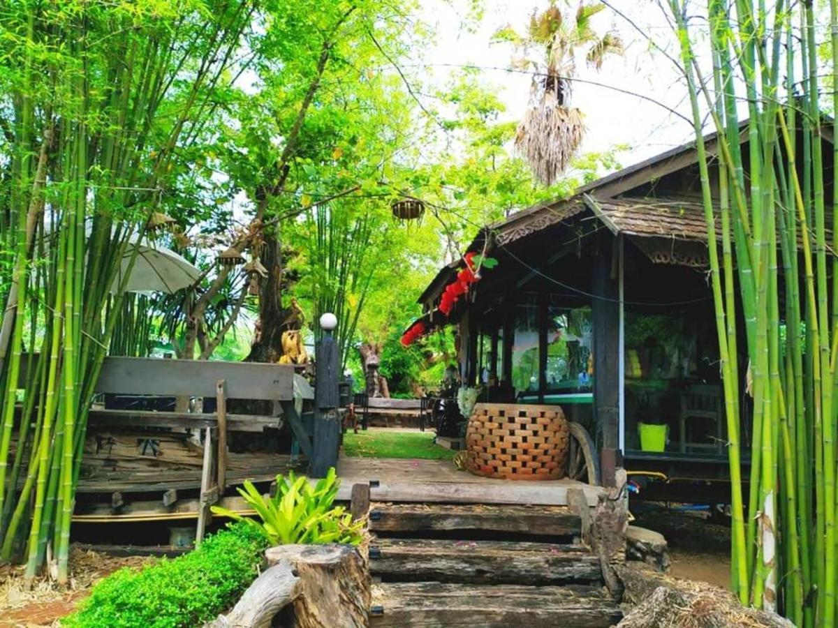 Denchai City Resort เด่นชัยซิตี้ รีสอร์ท Phrae Bagian luar foto