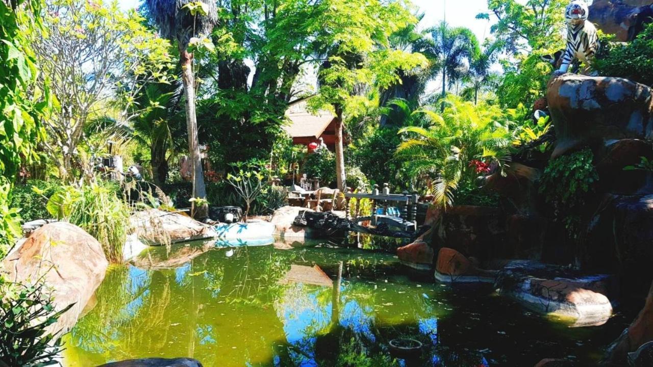 Denchai City Resort เด่นชัยซิตี้ รีสอร์ท Phrae Bagian luar foto
