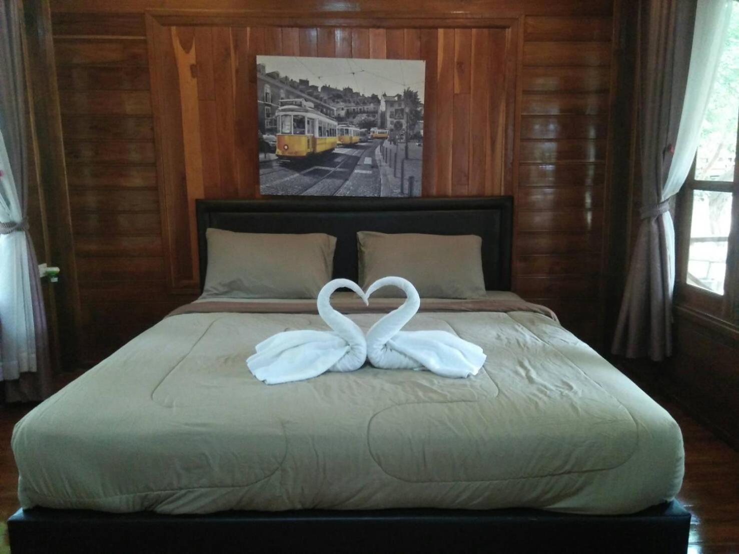 Denchai City Resort เด่นชัยซิตี้ รีสอร์ท Phrae Bagian luar foto
