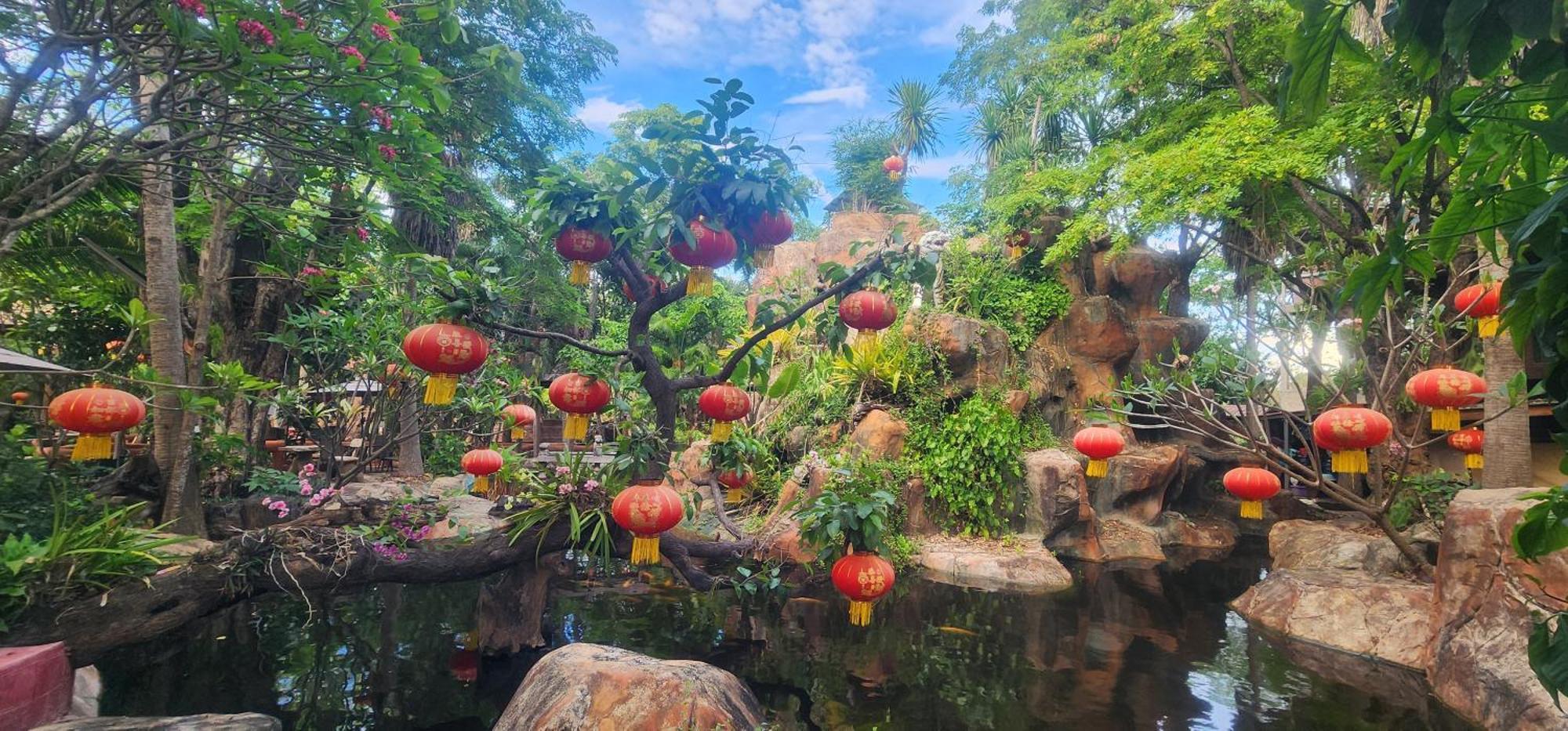 Denchai City Resort เด่นชัยซิตี้ รีสอร์ท Phrae Bagian luar foto