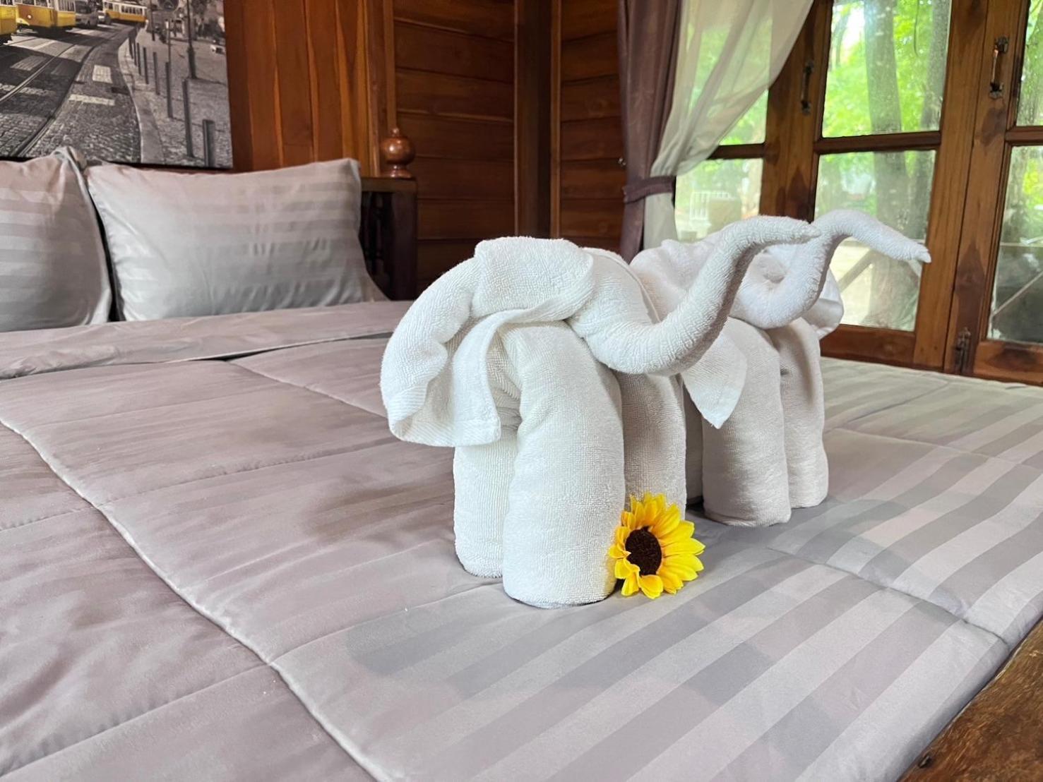 Denchai City Resort เด่นชัยซิตี้ รีสอร์ท Phrae Bagian luar foto